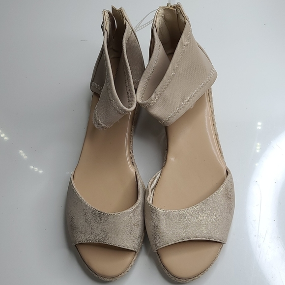 Bandolino B-Flexible Sandal wedges - Picture 1 of 6